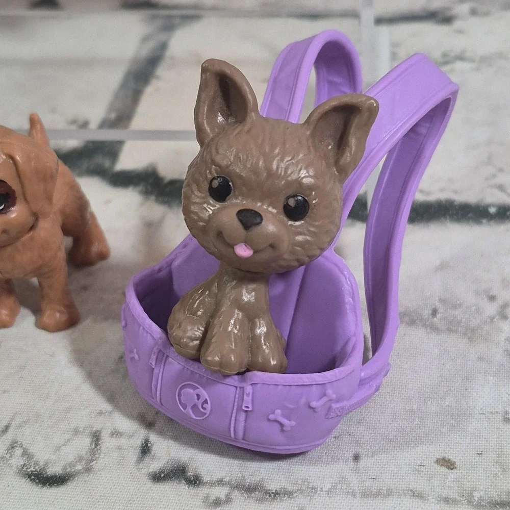 Barbie Pets Puppy Dog Lot Of 6 Figures With Bed Carrier‎ Food Dish Bone Bottle